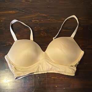 DOBREVA Women's Push Up Bra No Underwire Comfortable Wireless Bras Padded Plunge